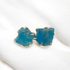 Neon Blue Apatite Sterling Silver 925 Stud Earrings